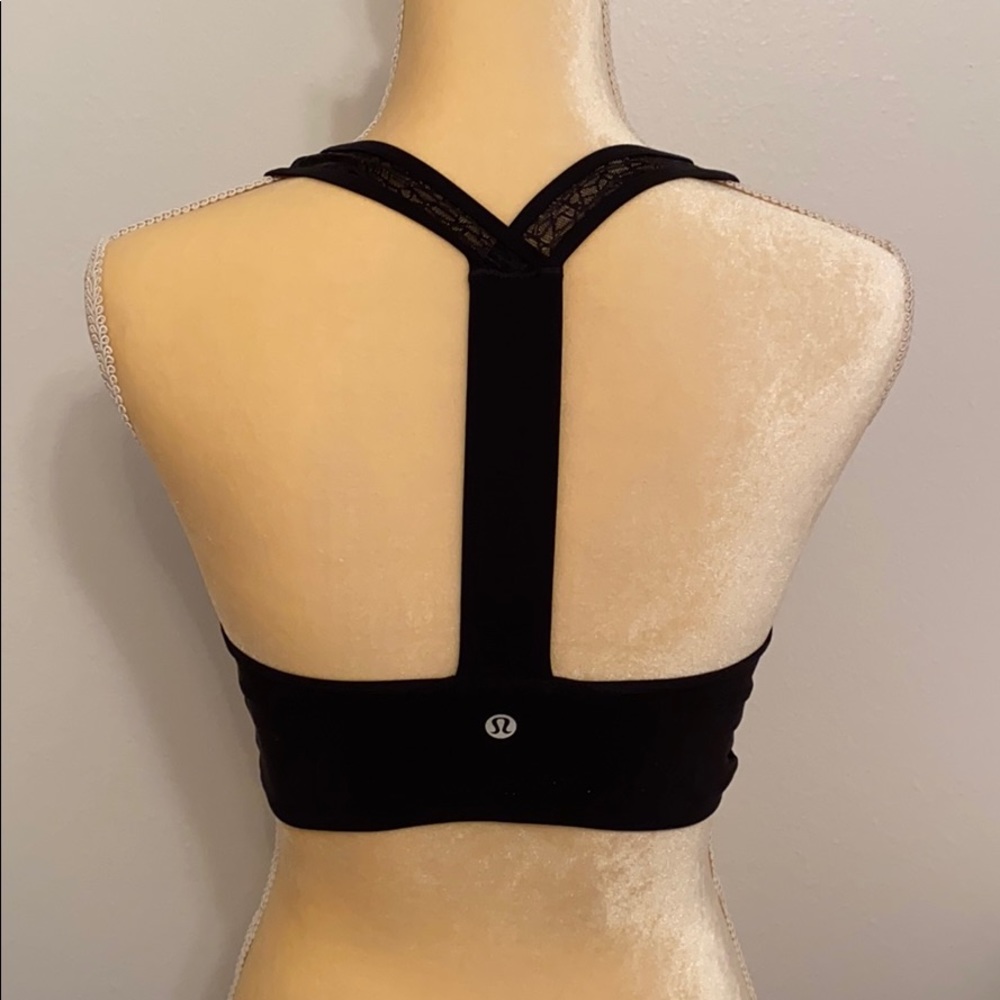 Lululemon Sports Bra Size 4 - Picture 3 of 4